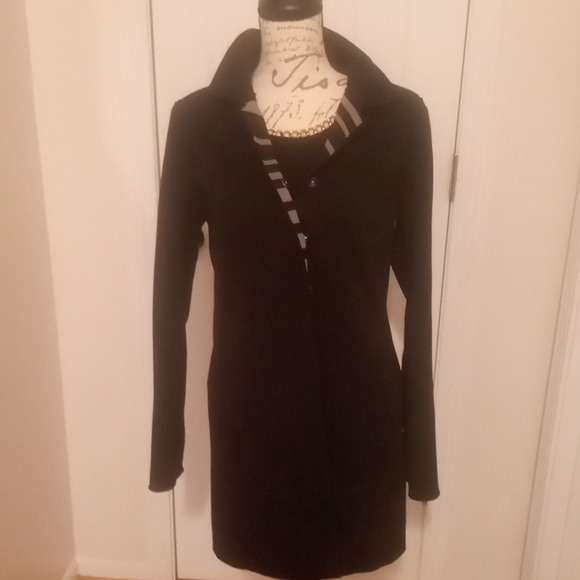 Reversible 2 STUNNING LOOKS IN A  SMALL LIGHTWEIGHT  CLASSIC STYLE jacket. - Picture 2 of 12